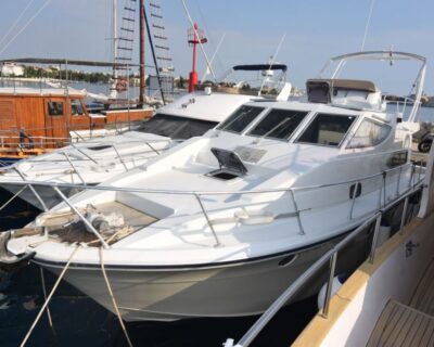 Azimut 38