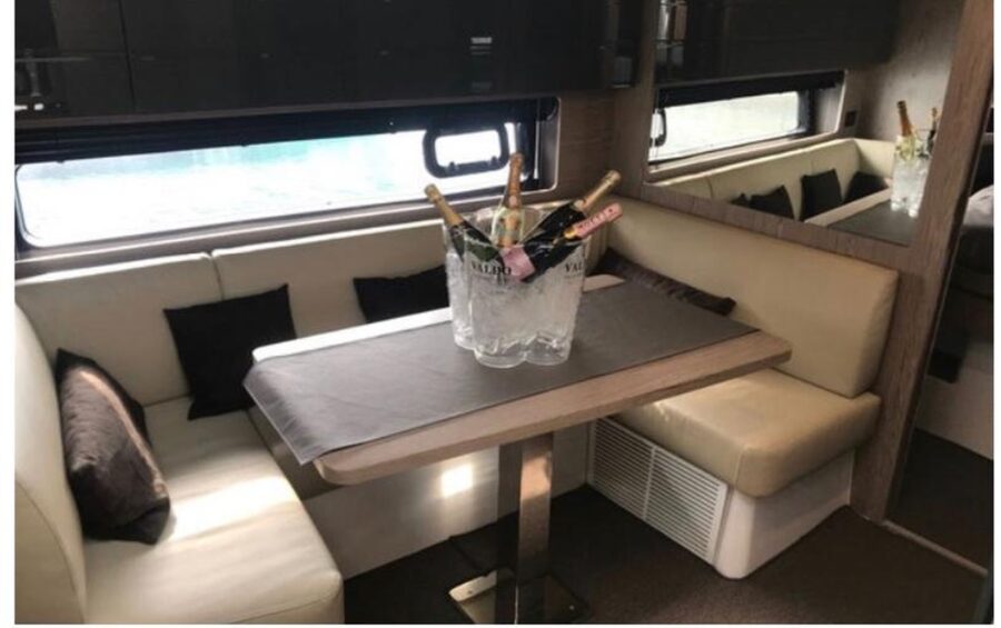 Azimut Atlantis 43 - obrazek 3