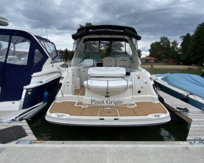 Monterey 330 SY 2007 www.navigobyy.com 10