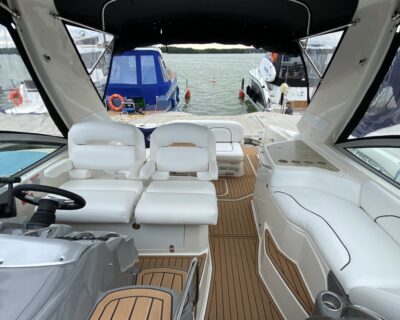 Monterey 330 SY 2007 www.navigobyy.com 16