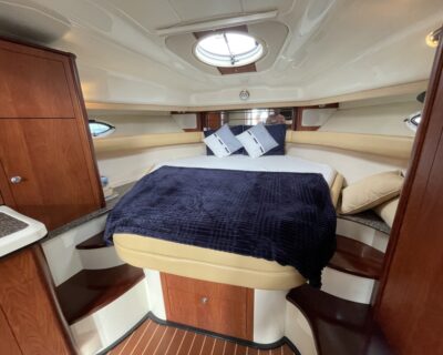 Monterey 330 SY 2007 www.navigobyy.com 18