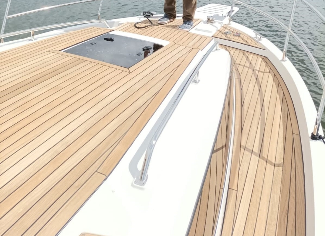 navigo boats yachts & yachting broker jachtowy