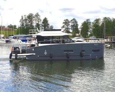 Cobra Futura 40 Grand Horizon