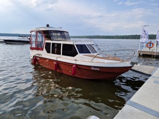 River Boat 26