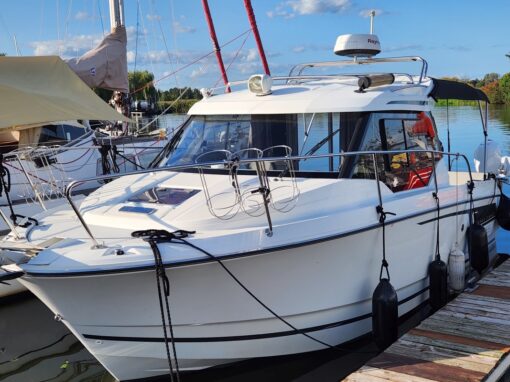 Jeanneau Merry Fisher 795
