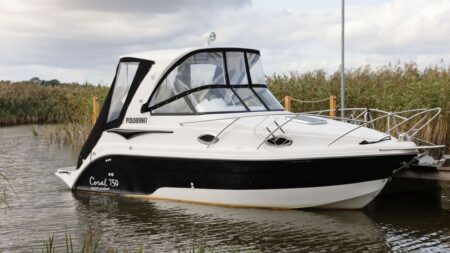 Coral 750 Hard Top 2023