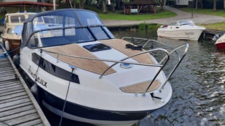 Massiv Boats Cabina 395 2021