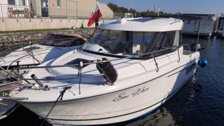Merry Fisher 755 2015