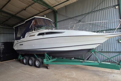 Rinker Fiesta Vee 260 1991