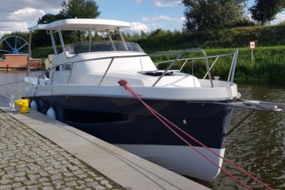Endorphine 22 Cabin Motorboat for Sale