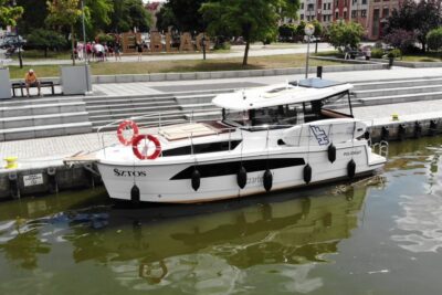 Nautic Yachts Neon 990