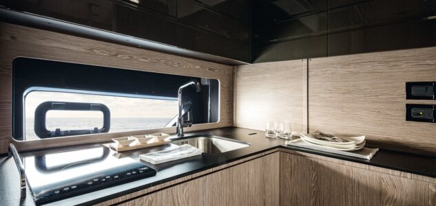 Azimut Atlantis 43 14