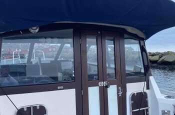 Bayliner 2459 Trophy 8