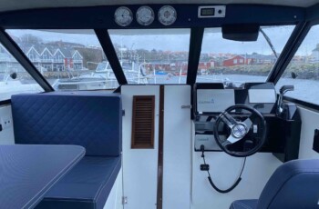 Bayliner 2459 Trophy 13