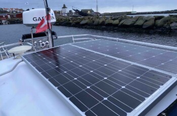 Bayliner 2459 Trophy 25