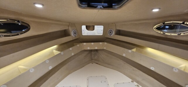 Coral 750 Sport Cruiser 28