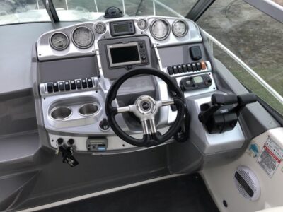 Monterey 290 CR 20 Monterey 290 CR 2007 steering wheel