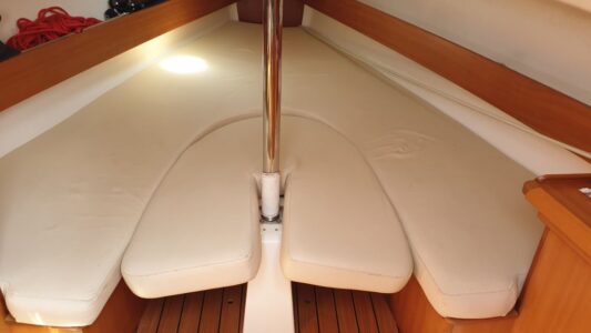 Jeanneau 2500 Sun 44 Yacht Jeanneau 2500 Sun 2006