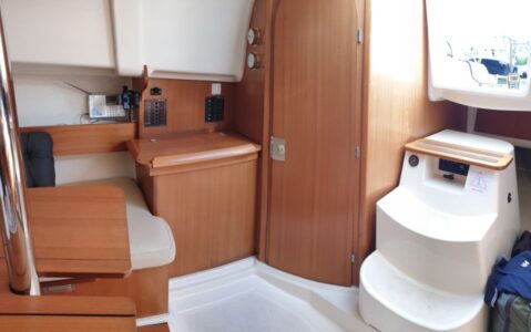 Jeanneau 2500 Sun 40 Yacht Jeanneau 2500 Sun 2006