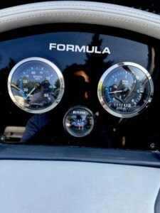 Thunderbird Formula 240 BR 19 Thunderbird Formula 240 BR 2013