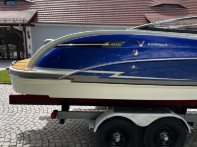 Thunderbird Formula 240 BR 5 Thunderbird Formula 240 BR 2013