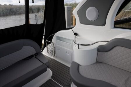 Coral 750 Hard Top 37 Coral 750 Hard Top 2023