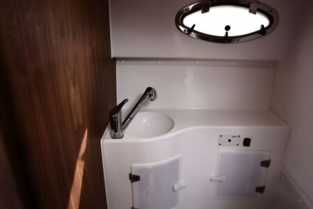 Coral 750 Hard Top 19 Coral 750 Hard Top 2023