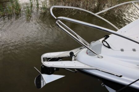 Coral 750 Hard Top 6 Coral 750 Hard Top 2023