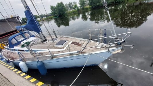 Grand Soleil 38 35 Grand Soleil 38 1991 jacht żaglowy