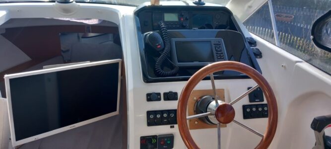 Jeanneau Merry Fisher 755 10 Merry Fisher 755 2015