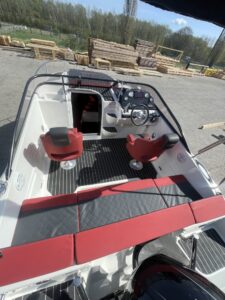 Okiboats Barracuda 585 Day Cruiser 31