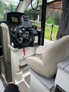 Quicksilver Activ 905 Weeeknd 7