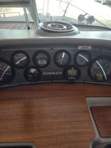 Rinker Fiesta Vee 260 17