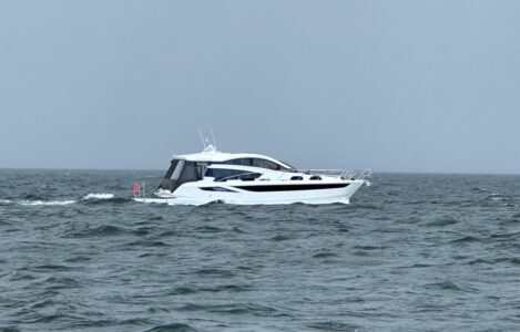 Galeon 430 HTC 4