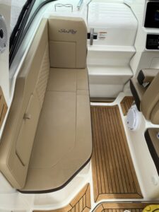 Sea Ray Sundancer 265 18