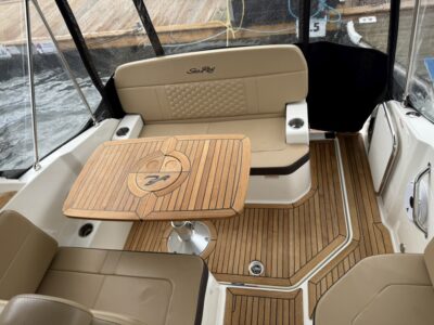 Sea Ray Sundancer 265 22