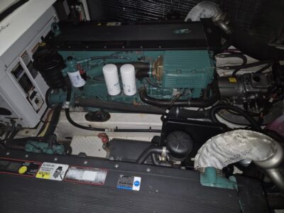 Cruisers Yachts 390 Coupe 45