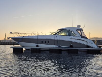 Cruisers Yachts 390 Coupe 5 Cruisers Yachts 390 Coupe