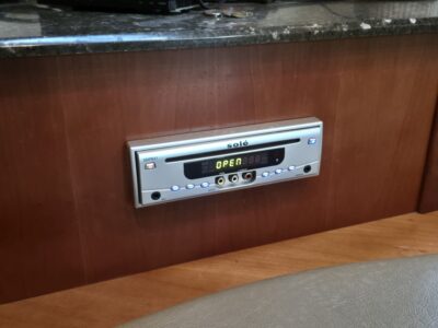 Cruisers Yachts 390 Coupe 41