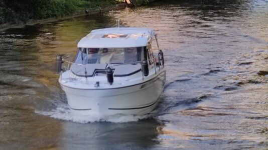 Jeanneau Merry Fisher 795 5 Jeanneau Merry Fisher 795 spec