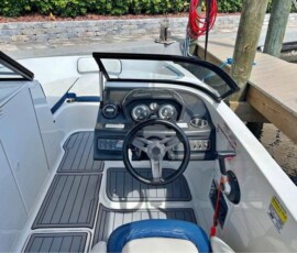 Bayliner VR6 6