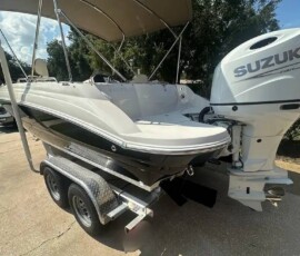 Chaparral 230 Suncoast Deluxe 26