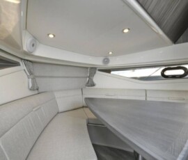 Sea Ray 320 Sundancer 15