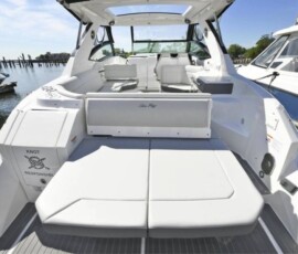 Sea Ray 320 Sundancer 21