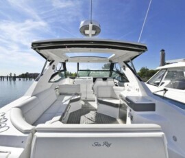Sea Ray 320 Sundancer 6