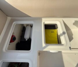 Bayliner 210 11